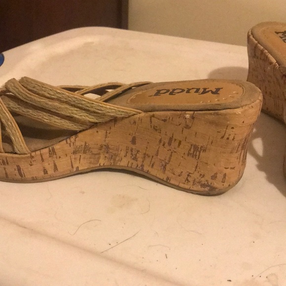 Shoes - Picture 7 of 7